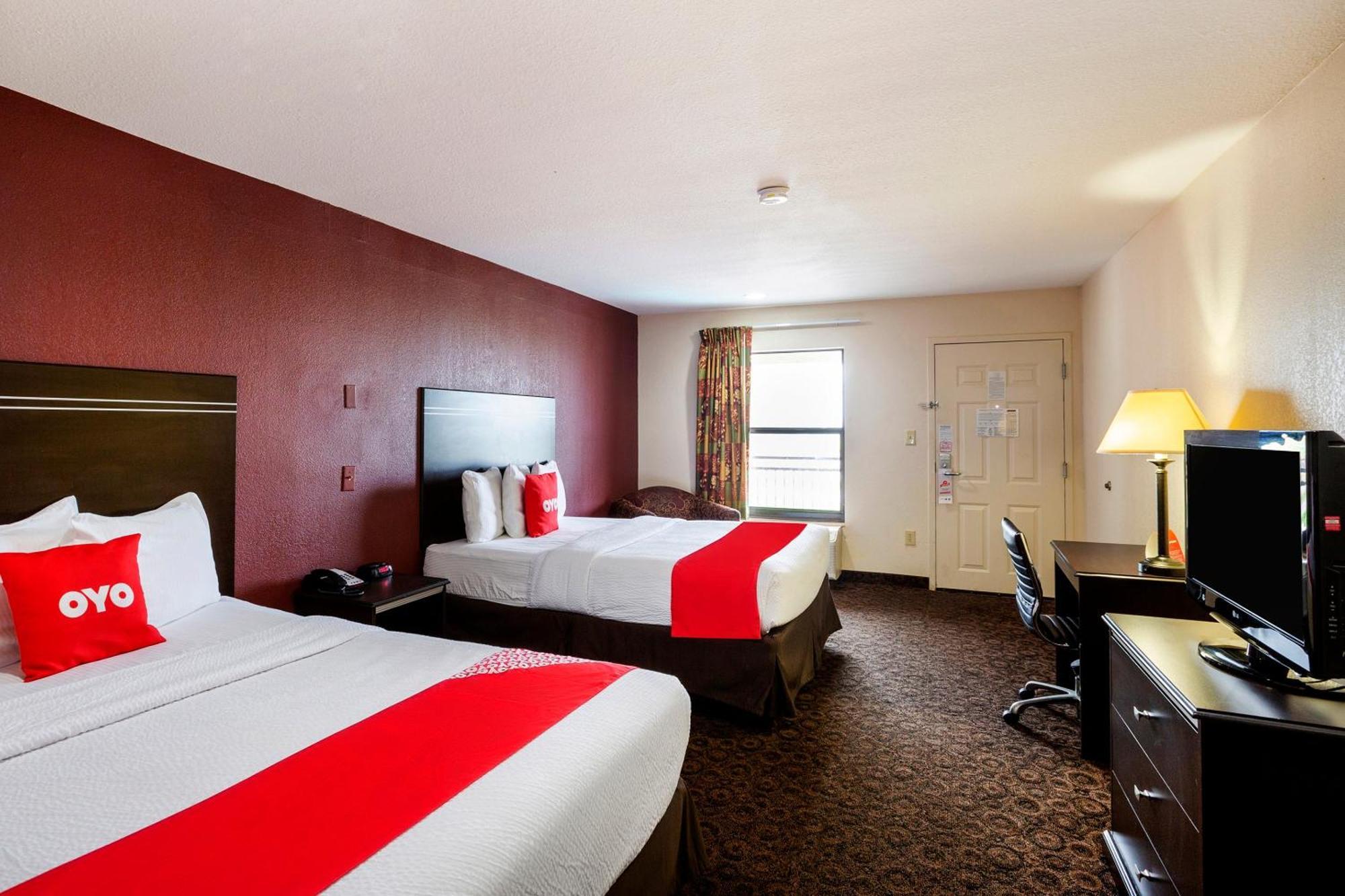 Oyo Hotel Lsu Port Allen Eksteriør bilde